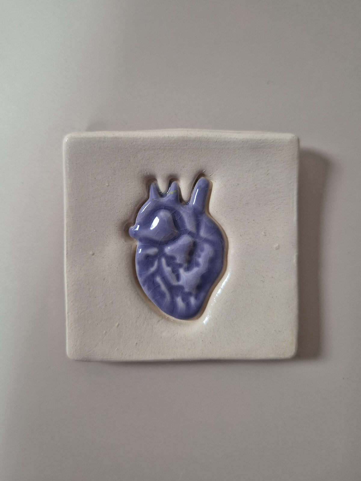 Handmade Ceramic Fridge Magnet / Mini Tile 5x5 cm – Cowboy Boot, Dachshund, Smiley or Heart – Small Ceramic Wall Art – Unique Gift