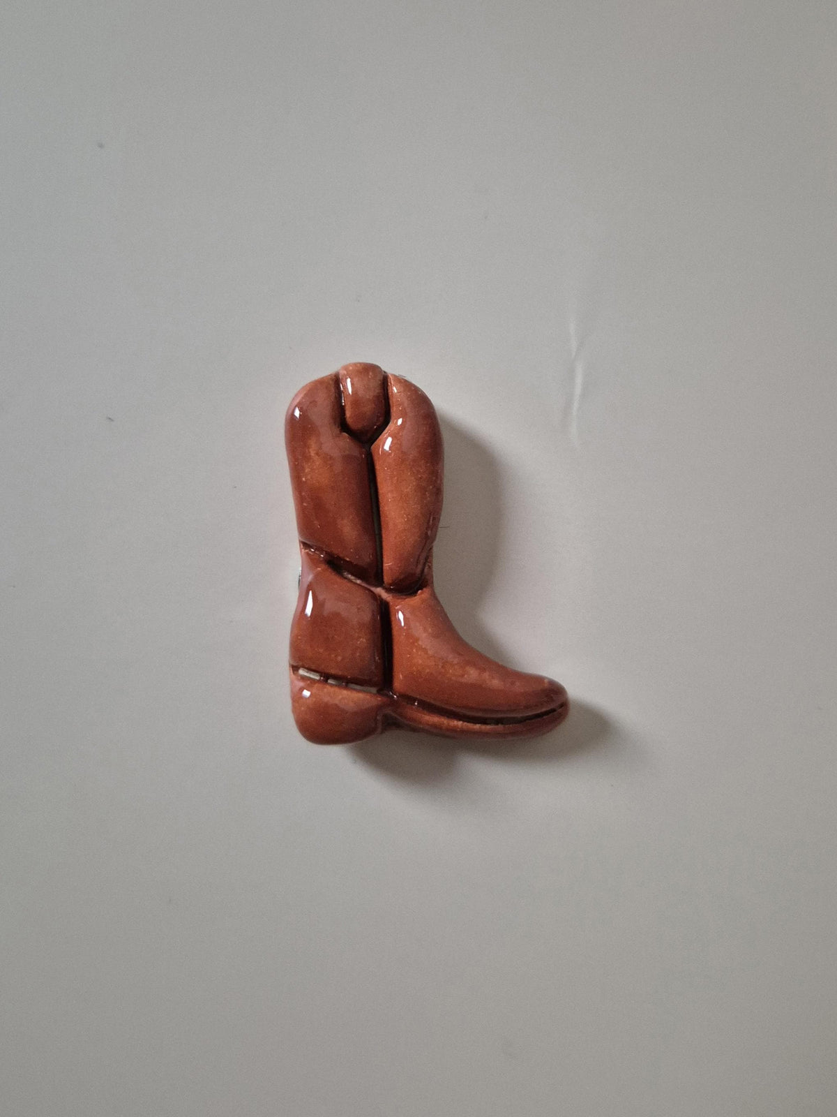 Handmade Ceramic Fridge Magnet / Mini Tile 5x5 cm – Cowboy Boot, Dachshund, Smiley or Heart – Small Ceramic Wall Art – Unique Gift